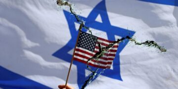 اسرائیل کا آج تلک ہے کون بھلا رکھوالا؟!