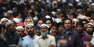 !امتِ واحد بن جائیے